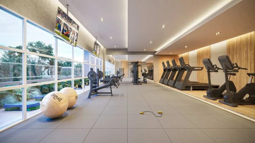 Academia do Infinity Home Club em Umuarama - condomínio de alto padrão com espaço fitness completo